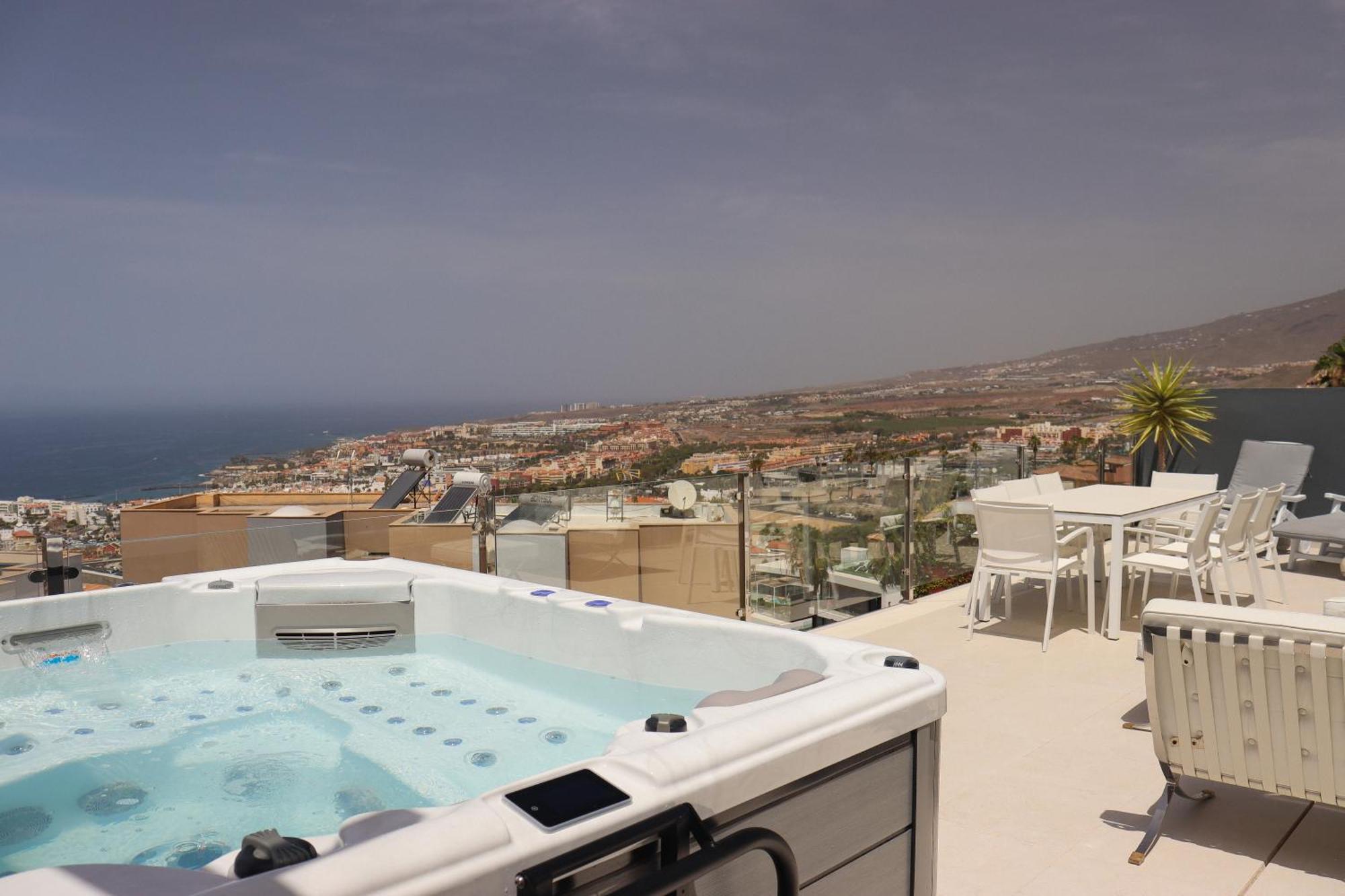 Azure Sky Villa - Panoramic Ocean View, Luxury, San Eugenio Costa Adeje  Bagian luar foto